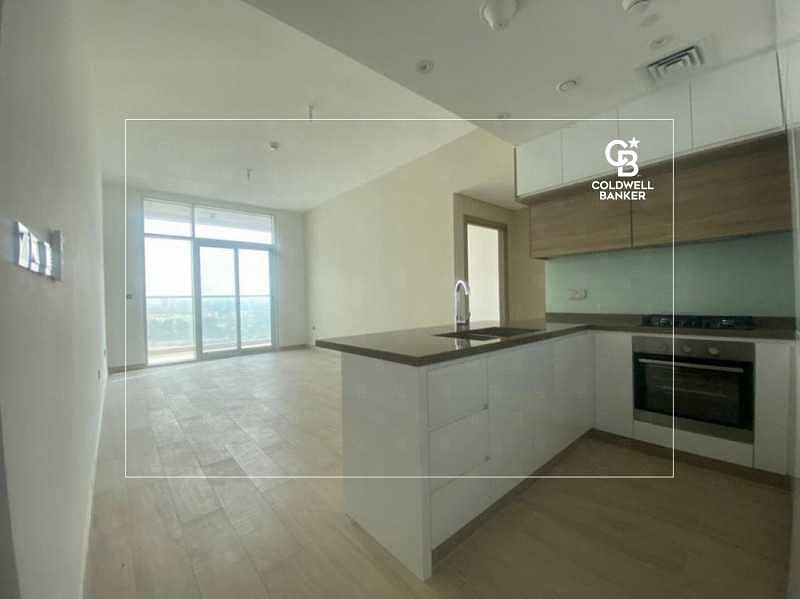 3 LUXURIOUS -  MODERN 1 BED FLAT - SEA / COMM  VIEW!