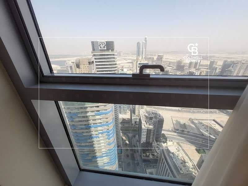 19 Luxurious|Burj Khalifa View| 2 Balconies|Furnished