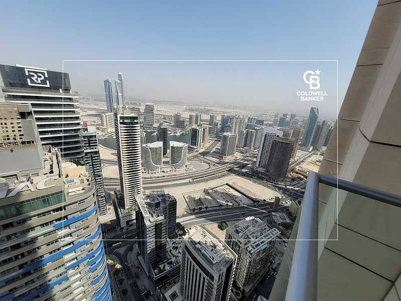 33 Luxurious|Burj Khalifa View| 2 Balconies|Furnished