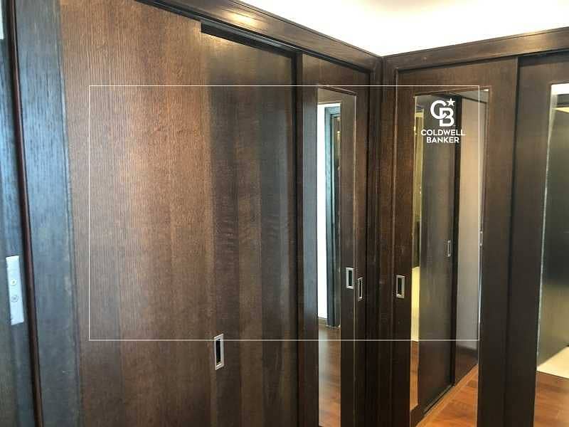18 Gorgeous Duplex Penthouse |Own Elevator|High Floor