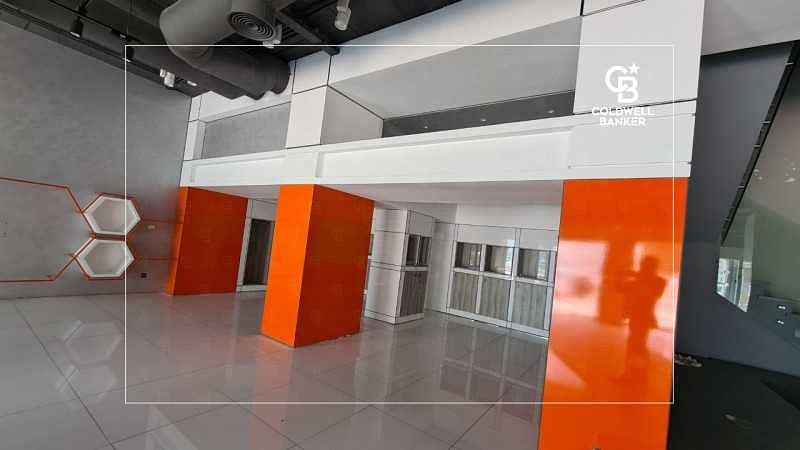 4 Fitted Showroom on Sheikh Zayed Road| | Near Metro