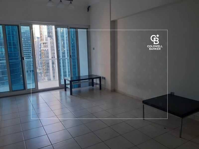 3 Full lake View | High Floor | Clos to Metro