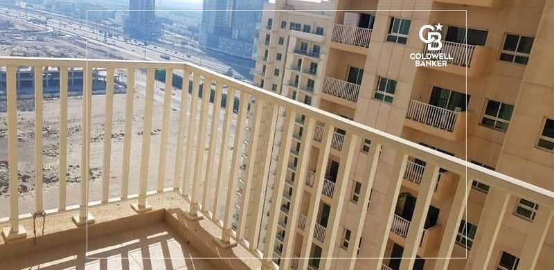 Distress Deal | With Balcony | Negotiable