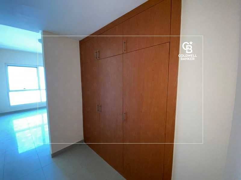 10 3 BR / High Floor/ Maid Room/ Two parking