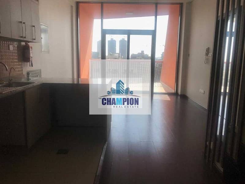 16 Hot Deal |BEAUTIFUL ONE BHK AT PERFECT LOCATION|