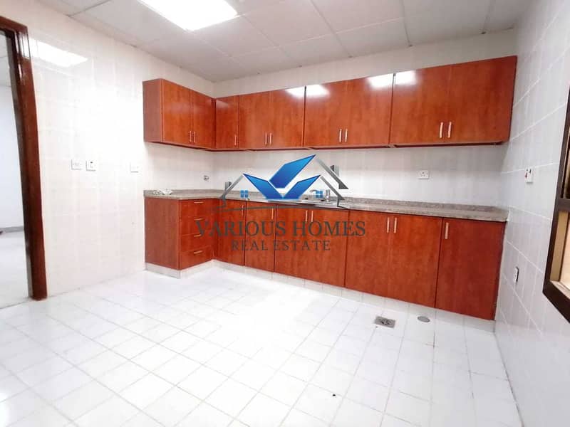 12 Exellant 3BHK Apartment 60k 4 Payment Central Ac  Delma Street Airport rRoad