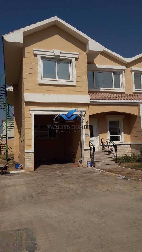 22 SUPER DELUXE LUXURY 3. BED ROOMBHALL VILLA IN KHALIFA CITY A CLOSE TO SEFEER HYPERMARKET AREA