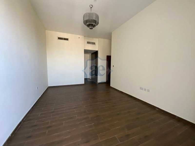 15 Unfurnished | 3BR with Maid & Laundry | Vacant