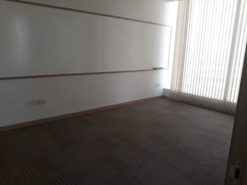 15 Multiple Size of Fitted Office|Buss Tower|Marina