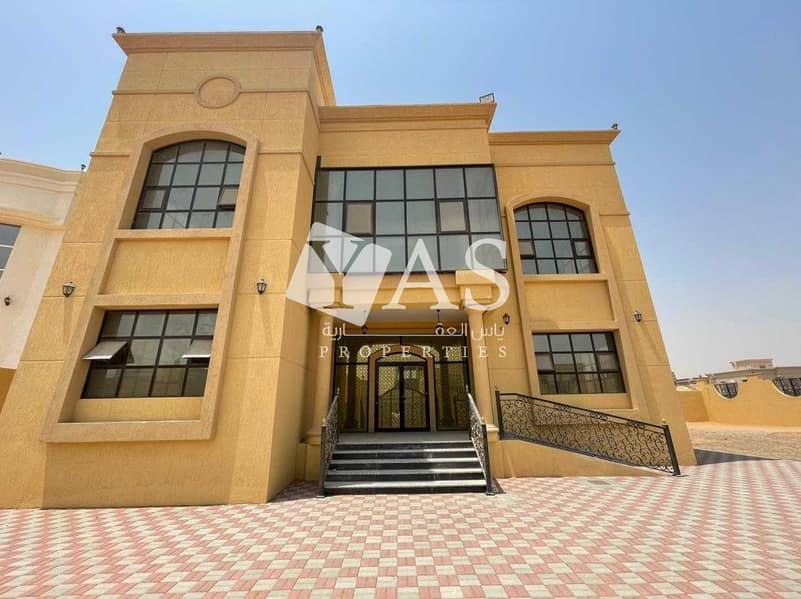 Brand New | 6 Bed + Living room + Guest Brand New | 6 Bed + Living room + Guest