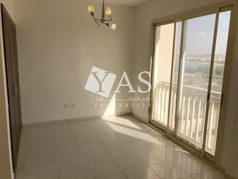 4 Spacious | Studio Apartment | Sale in Mina Al Arab