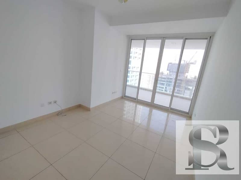 15 High Floor |  Unfurnished 3BHK Apartment