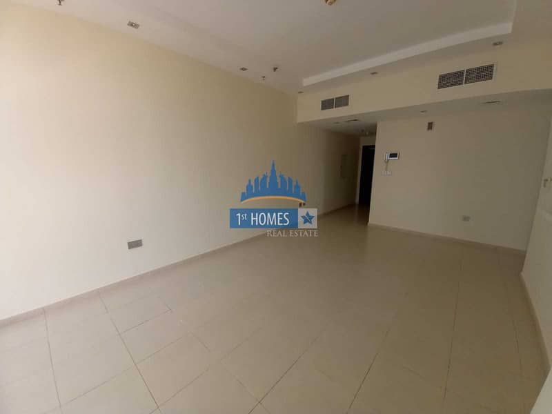 7 Beautiful Sea & Pool Views One Bedroom Aparment in Skyview Tower