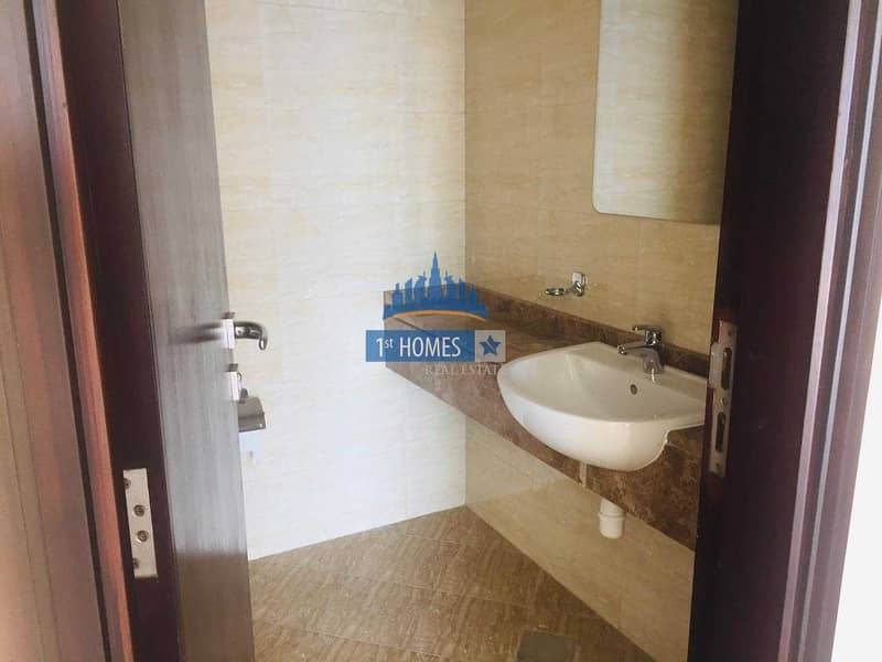 12 Large One Bedroom with lake view |High Floor in Dubai Star- JLT
