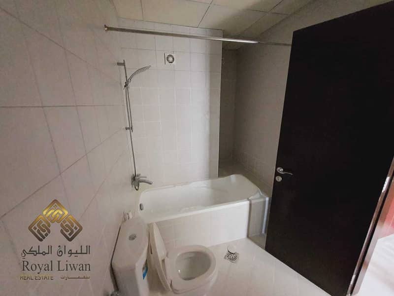 18 Dubai Marina DEC Tower 2 Spacious Neat and tidy 1BR Unit for Rent