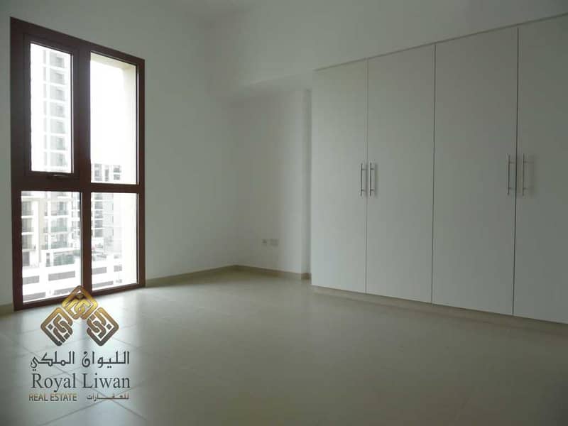 10 Bright and Spacious 2BR Zahra Breeze town Square nshama