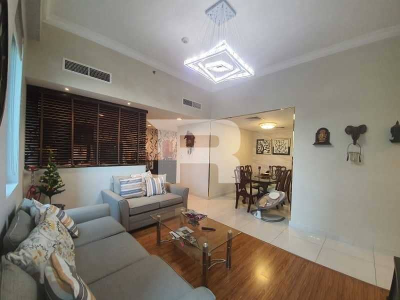 2 Huge Balcony |Well Maintained | Spacious