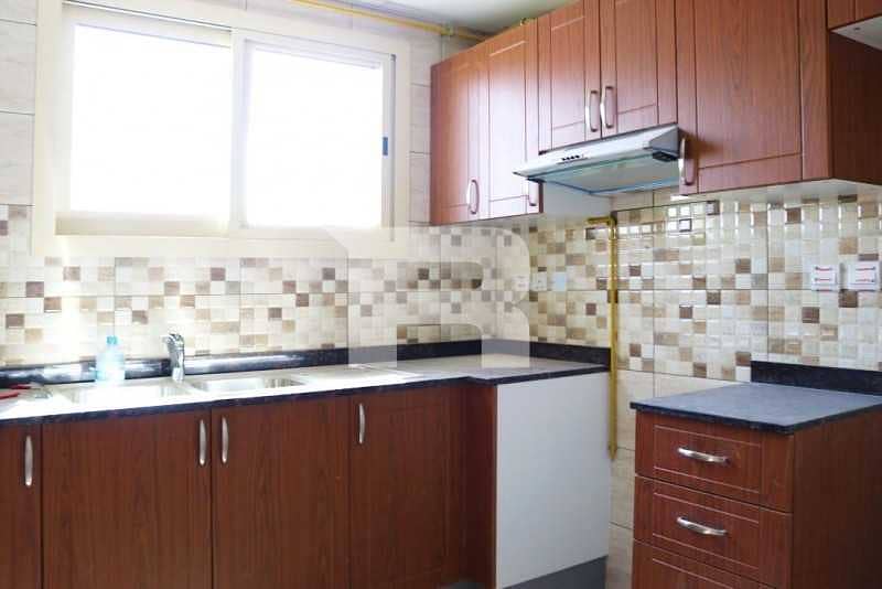 3 Chiller free|Low rent|Laundry|Close kitchen