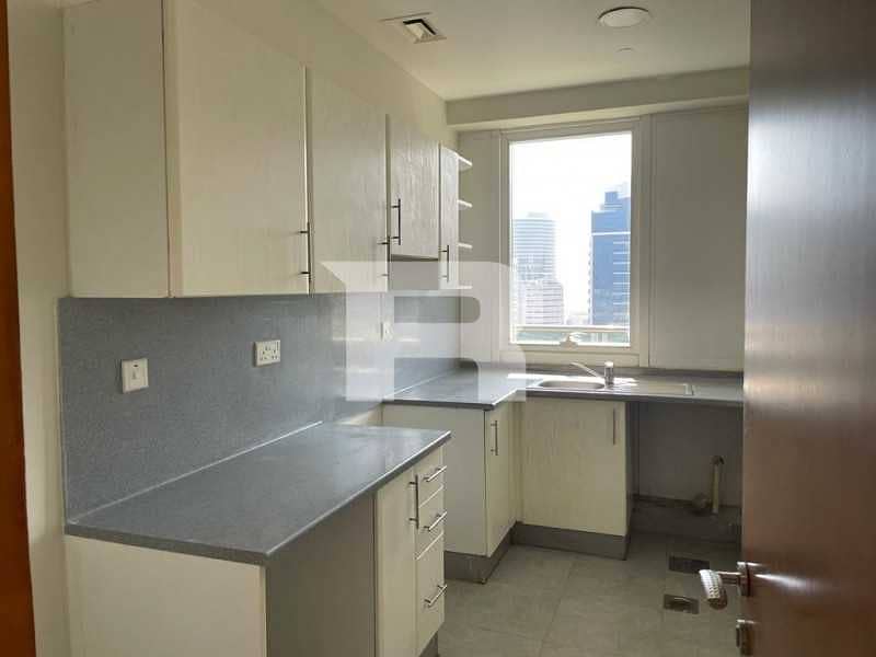 6 Spacious 2BR w/ Huge Balcony |Near Metro