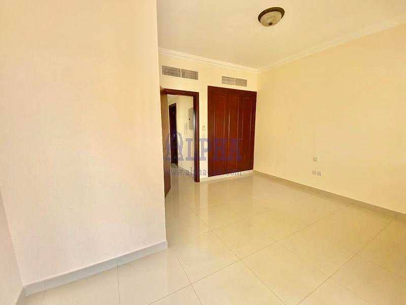 10 Two Bedroom Townhouse • Large Garden