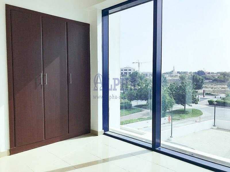 17 Huge DUPLEX apartment in Mina Al Arab I Sea view