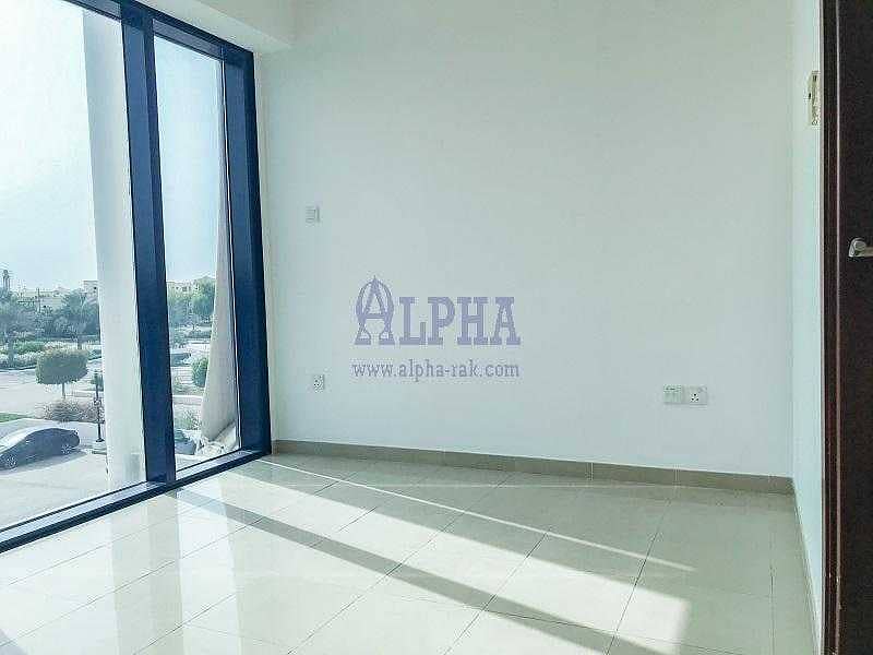 18 Huge DUPLEX apartment in Mina Al Arab I Sea view