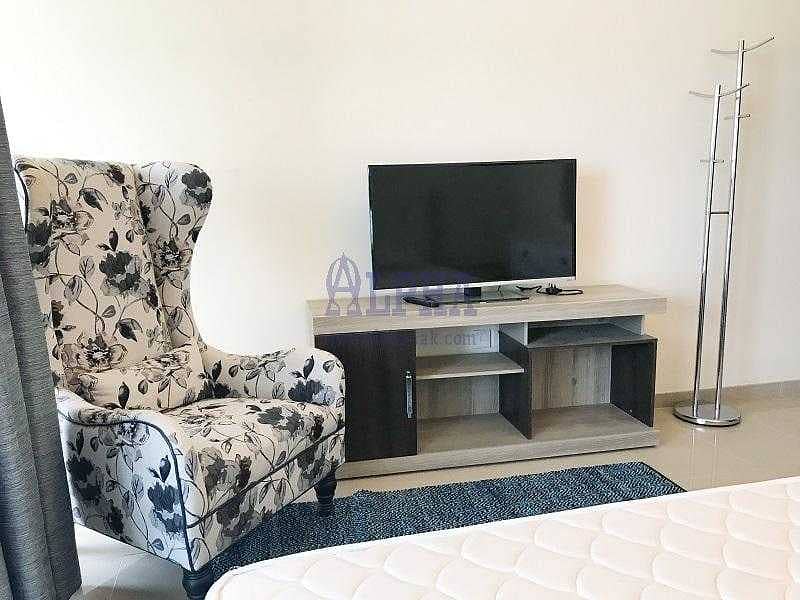 27 Luxurious fully furnished apartment with sea view