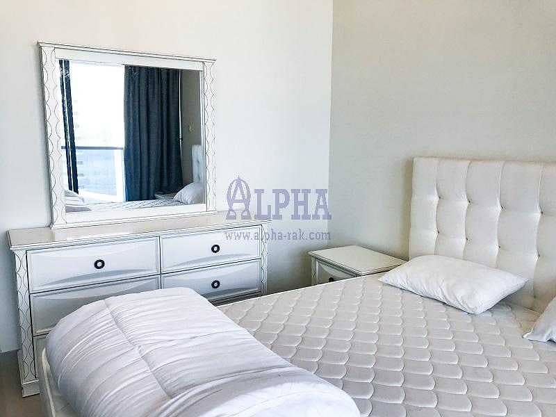 28 Luxurious fully furnished apartment with sea view