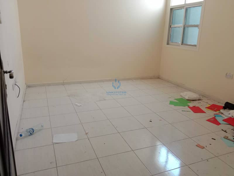 4 2bhk flat for rent in mutawa near to Etisalat bulding