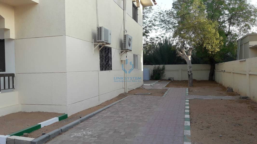 9 Separate Duplex villa 5BED in Mutarad