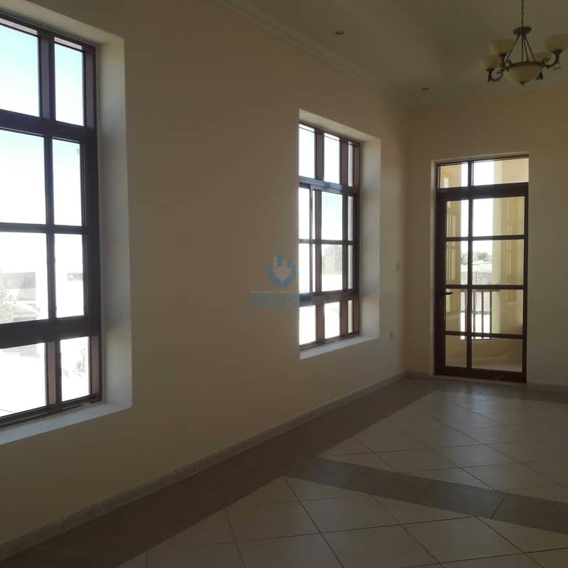 4 Nice Apartment 3Bhk with Balcony Near AlAin Mall