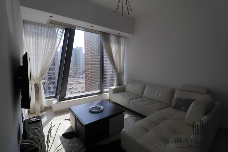 Furnished|Close to Metro|City View