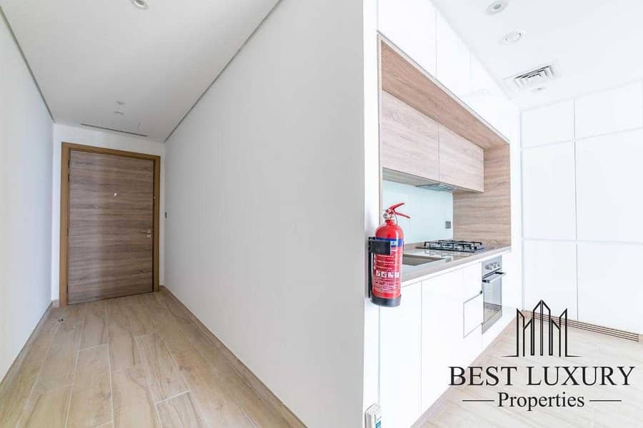 5 CHEEPAST 1 BR apartment |low Floor For Sell