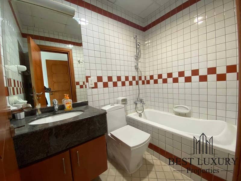 6 High Floor | Chiller Free |  Well Maintained