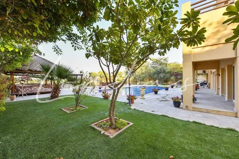 18 Golf Course View | L1 Type| Private Pool |