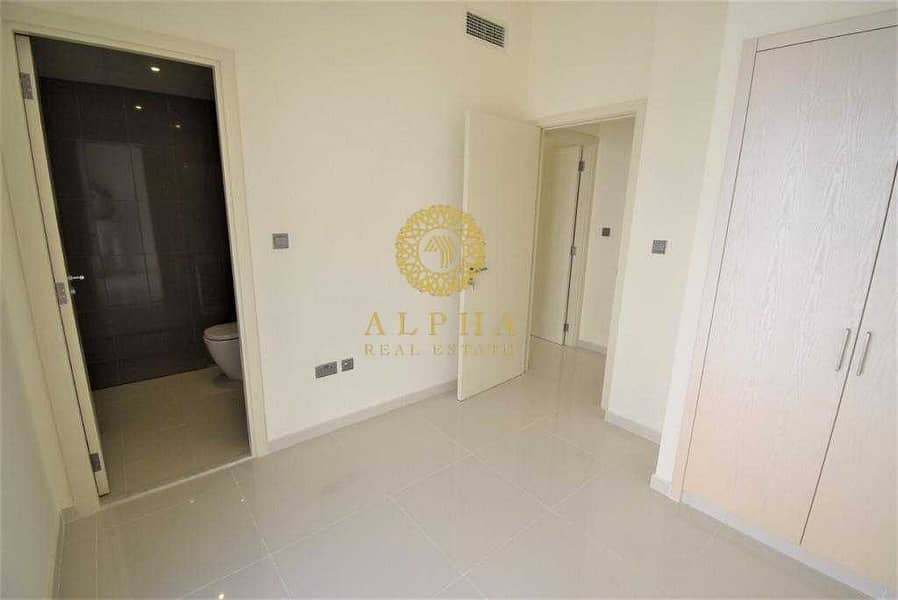 10 Spacious 3Bed room + Maid for rent
