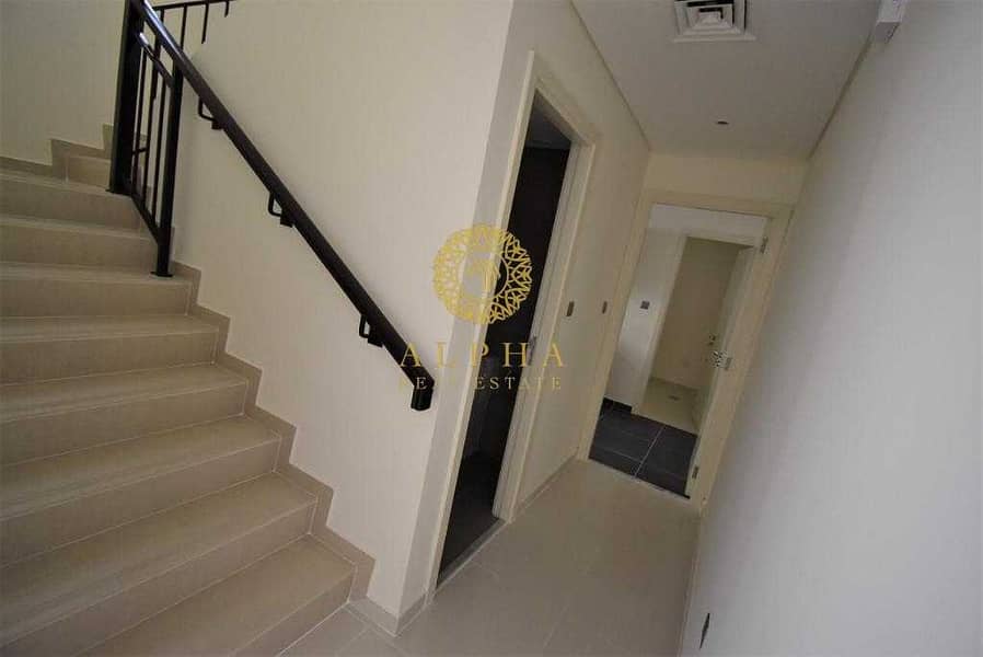 11 Spacious 3Bed room + Maid for rent