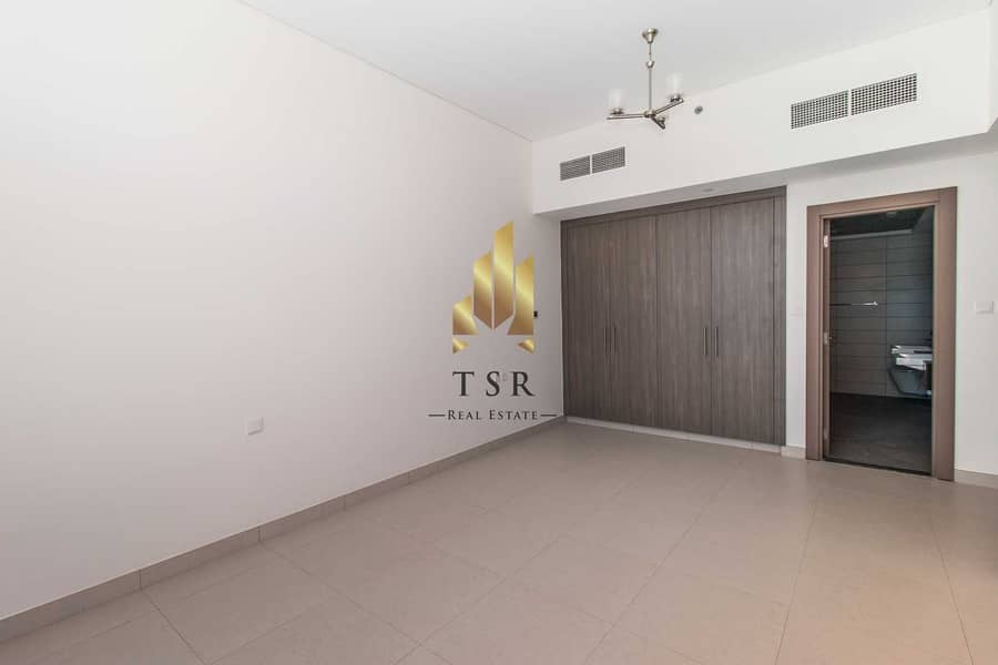 7 Brand New | Spacious | Well Maintained Apt
