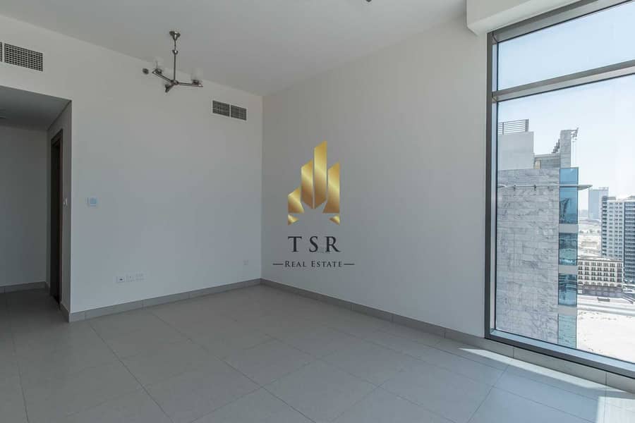 9 Brand New | Spacious | Well Maintained Apt