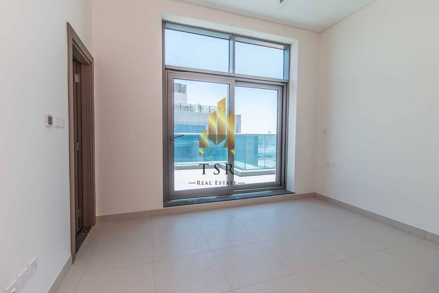12 Brand New | Spacious | Well Maintained Apt