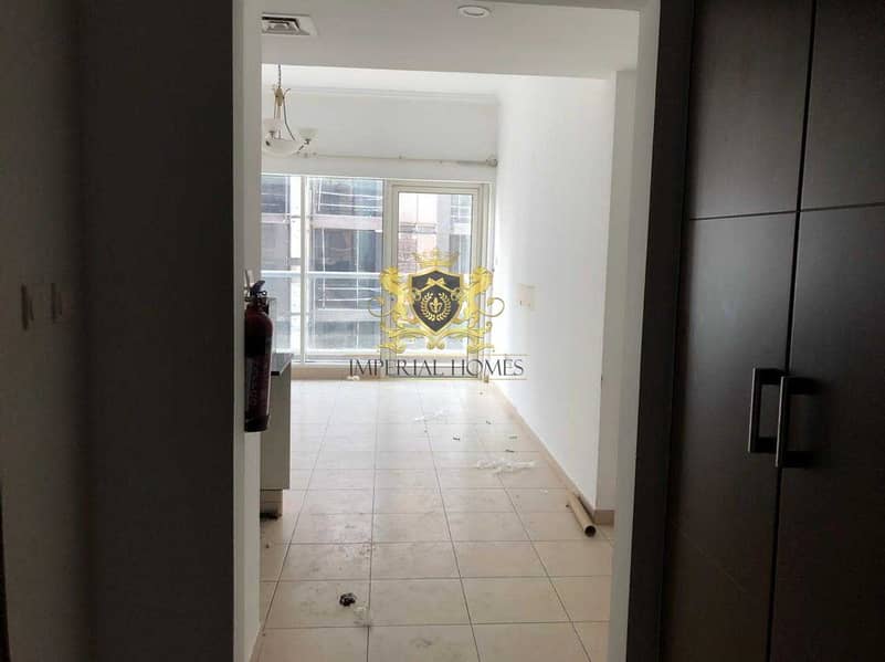 5 Studio Apartment | Burj Al Nujoom | Downtown