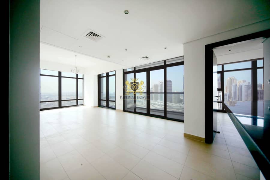 Hot Deal 2 Bed | Stunning View | Balcony | Parking Hot Deal 2 Bed | Stunning View | Balcony | Parking