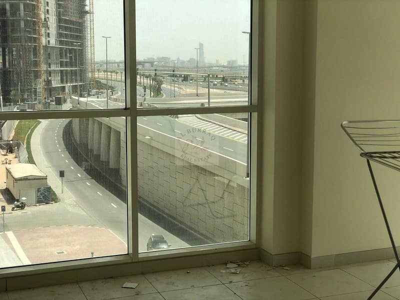 4 2 BEDROOM APARTMENT WITH HUGE TERRACE IS AVAILABLE FOR RENT IN SCALA TOWER
