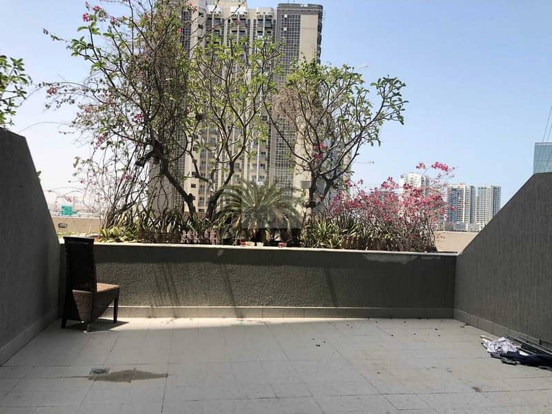 10 2 BEDROOM APARTMENT WITH HUGE TERRACE IS AVAILABLE FOR RENT IN SCALA TOWER