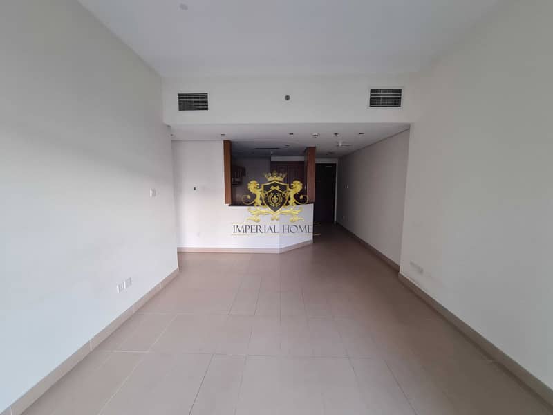 Hot Deal 1 Bed with Balcony in Lakeside JLT Hot Deal 1 Bed with Balcony in Lakeside JLT