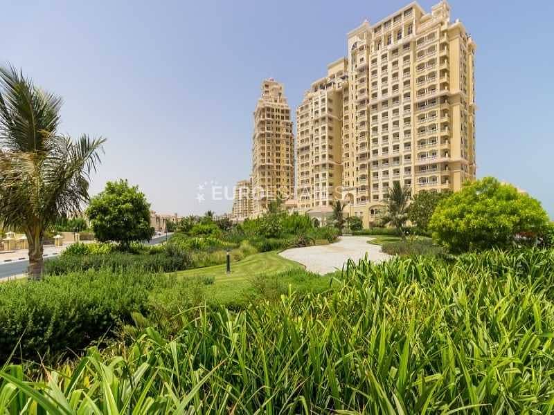 Lagoon and Golf Course View |1 Bedroom | Amazing Facilities