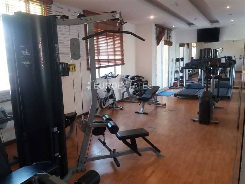 13 Luxury Serviced Apartments - Shared Pool and Gym