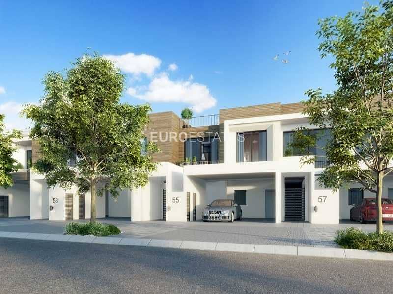 Fresh Listing | 2 BR Marbella Townhouse Fresh Listing | 2 BR Marbella Townhouse