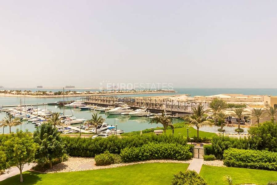 Amazing Sea & Garden View Spacious Furnished Studio Amazing Sea & Garden View Spacious Furnished Studio