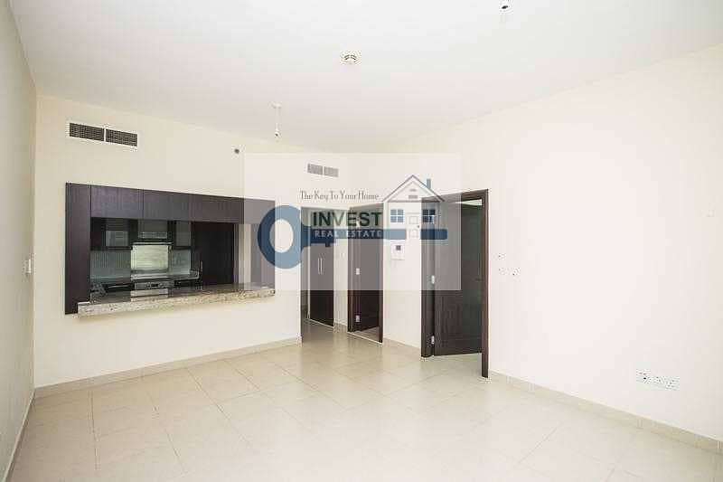 3 1BR | Stunning Lake View | chiller free | high floor | sky line view